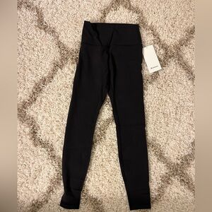 NWOT LULULEMON WUNDER TRAIN HIGH RISE TIGHT